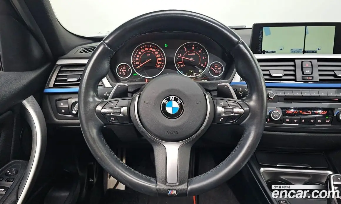 BMW 3 серия 2015 2.0 автомат (гидро), фото 15 BMW 3 серия 2015 2.0 автомат (гидро), фото 15