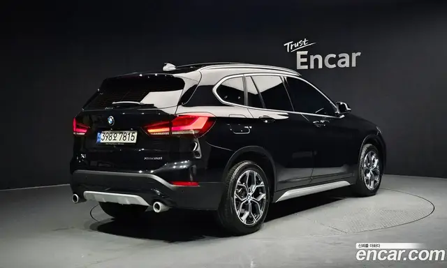 BMW X1 2021 2.0 автомат (гидро), миниатюра 2