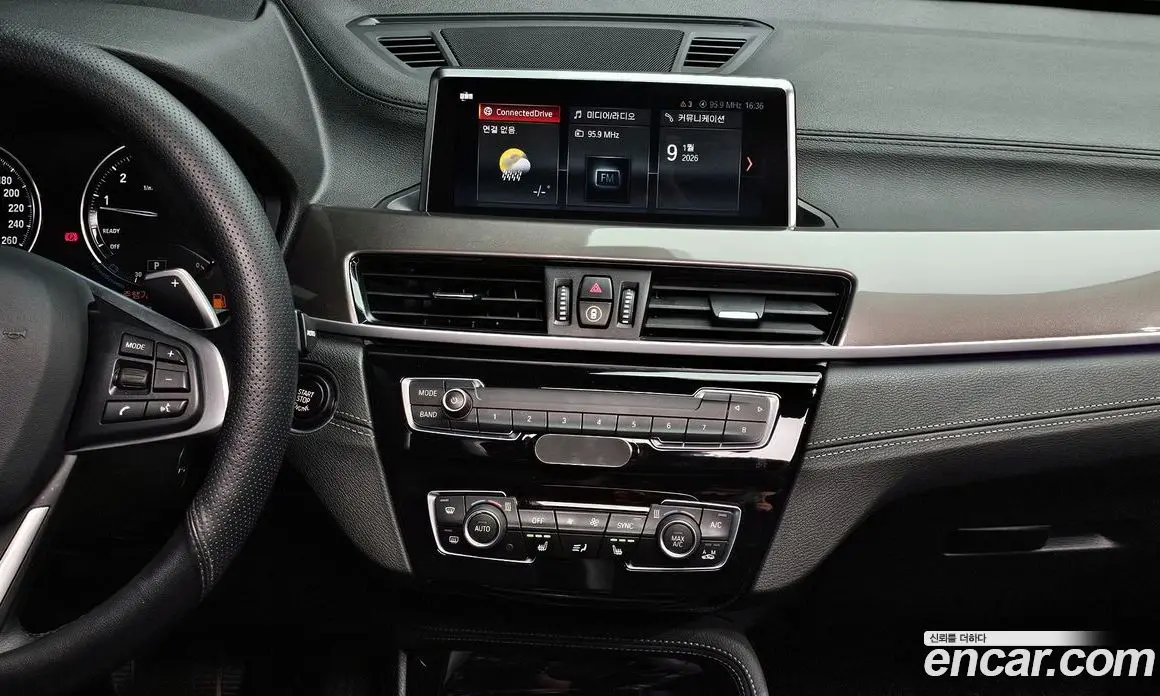 BMW X1 2021 2.0 автомат (гидро), фото 15