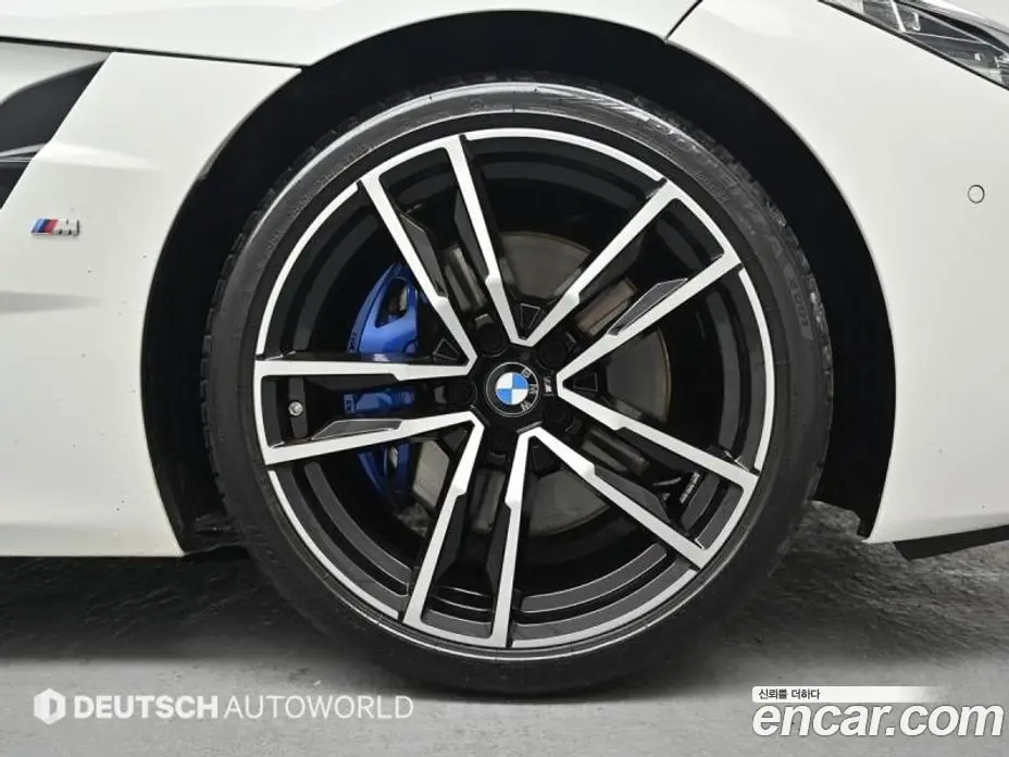 BMW Z4 2024 2.0 автомат (гидро), фото 16 BMW Z4 2024 2.0 автомат (гидро), фото 16