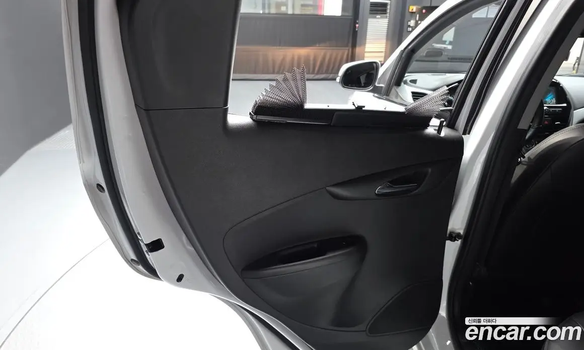 Chevrolet Spark 2015 1.0 автомат (гидро), фото 15