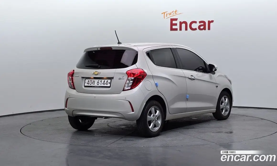 Chevrolet Spark 2015 1.0 автомат (гидро), фото 2 Chevrolet Spark 2015 1.0 автомат (гидро), фото 2
