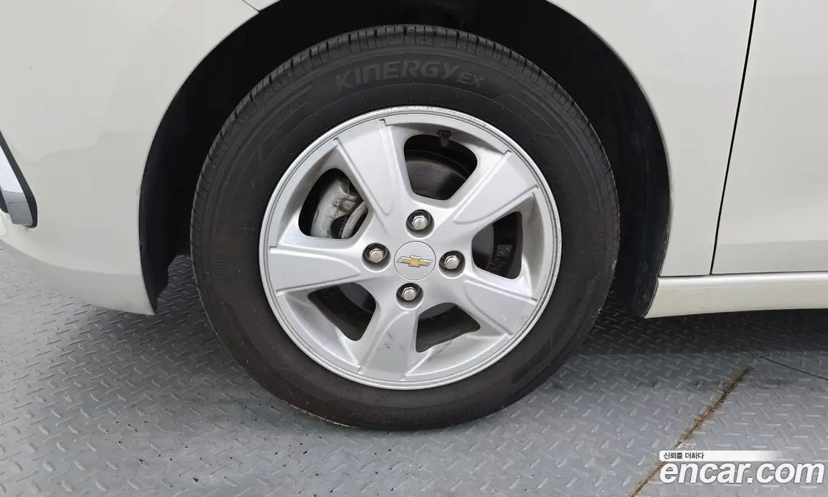 Chevrolet Spark 2015 1.0 автомат (гидро), фото 5 Chevrolet Spark 2015 1.0 автомат (гидро), фото 5