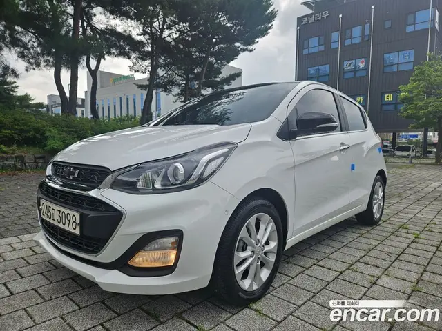 Chevrolet Spark 2020 1.0 автомат (гидро), миниатюра 1 Chevrolet Spark 2020 1.0 автомат (гидро), миниатюра 1