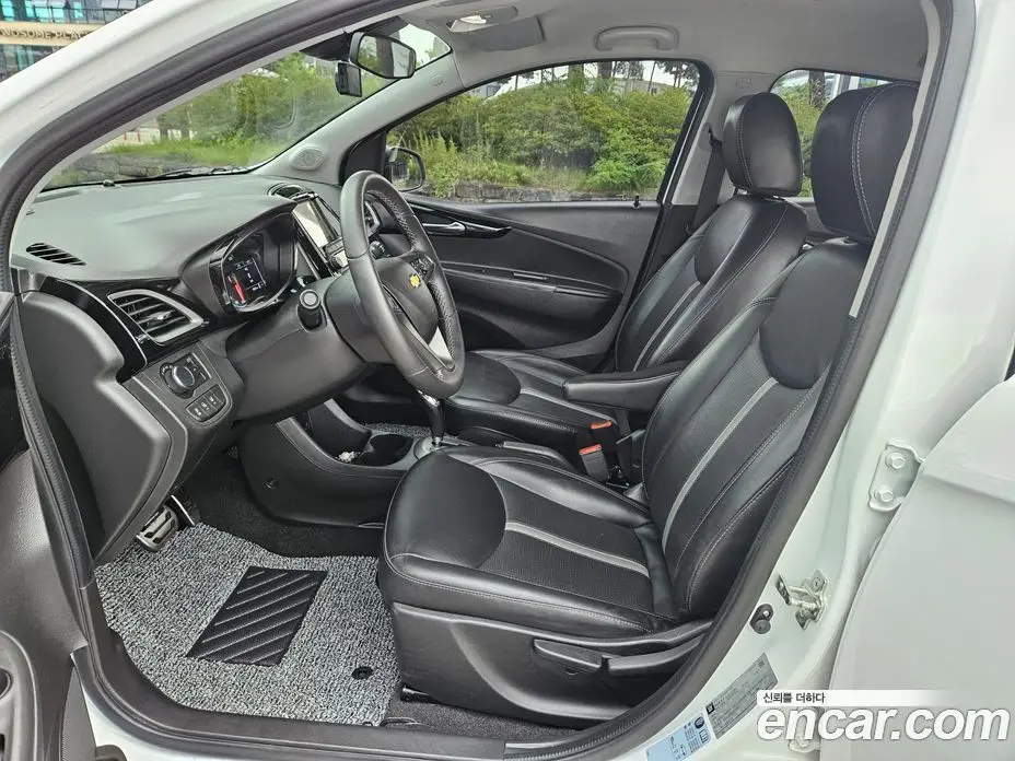 Chevrolet Spark 2020 1.0 автомат (гидро), фото 10 Chevrolet Spark 2020 1.0 автомат (гидро), фото 10