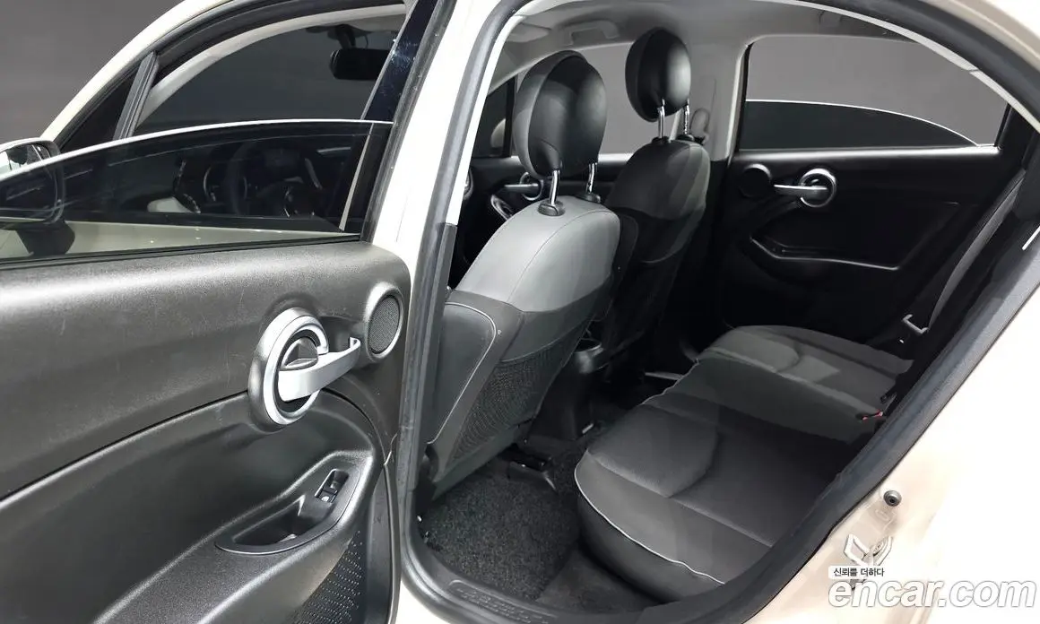 Fiat 500X 2016 2.4 автомат (гидро), фото 12 Fiat 500X 2016 2.4 автомат (гидро), фото 12