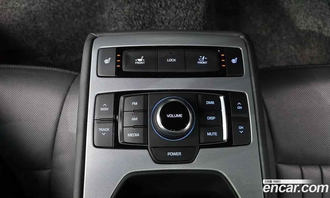 Genesis G80 2016 3.3 автомат (гидро), фото 19 Genesis G80 2016 3.3 автомат (гидро), фото 19