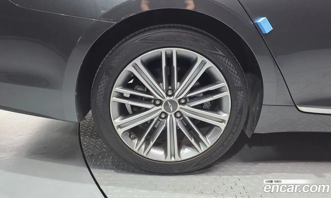 Genesis G80 2016 3.3 автомат (гидро), фото 5 Genesis G80 2016 3.3 автомат (гидро), фото 5