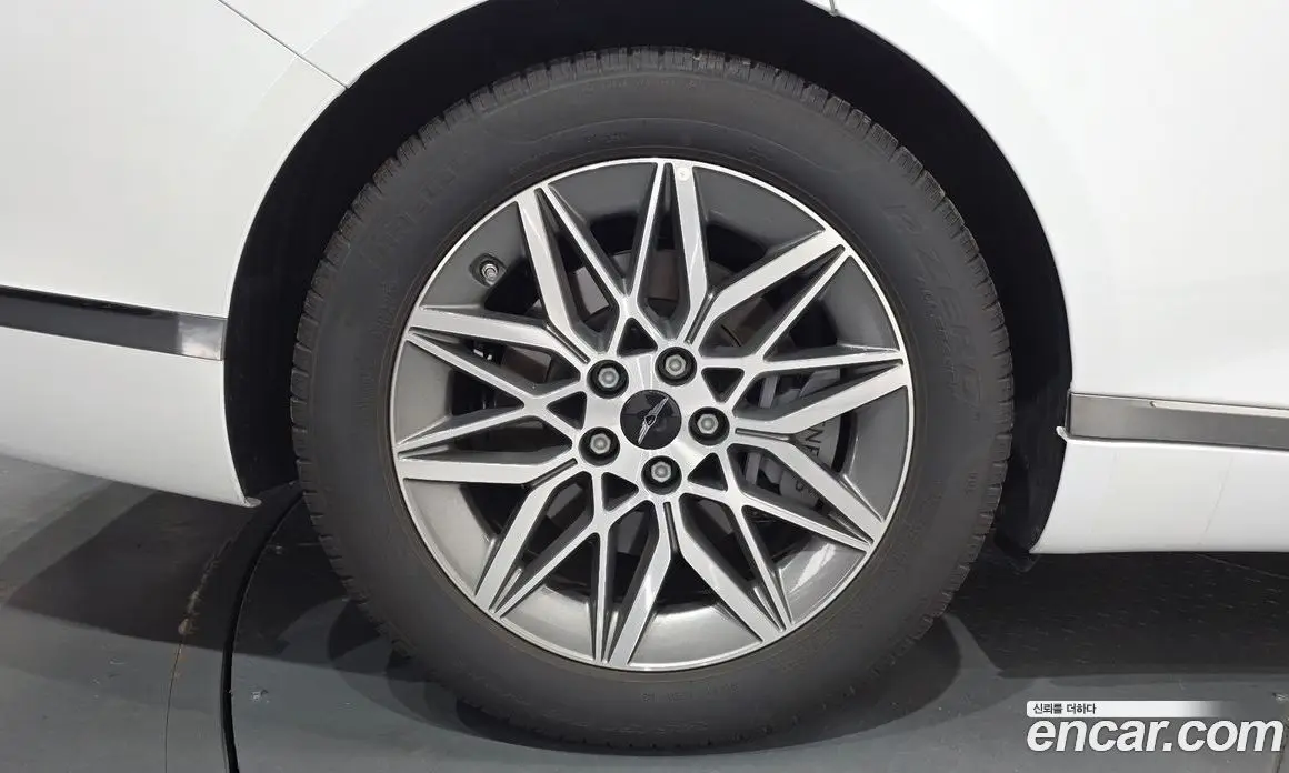Genesis G80 2024 2.5 автомат (гидро), фото 5 Genesis G80 2024 2.5 автомат (гидро), фото 5
