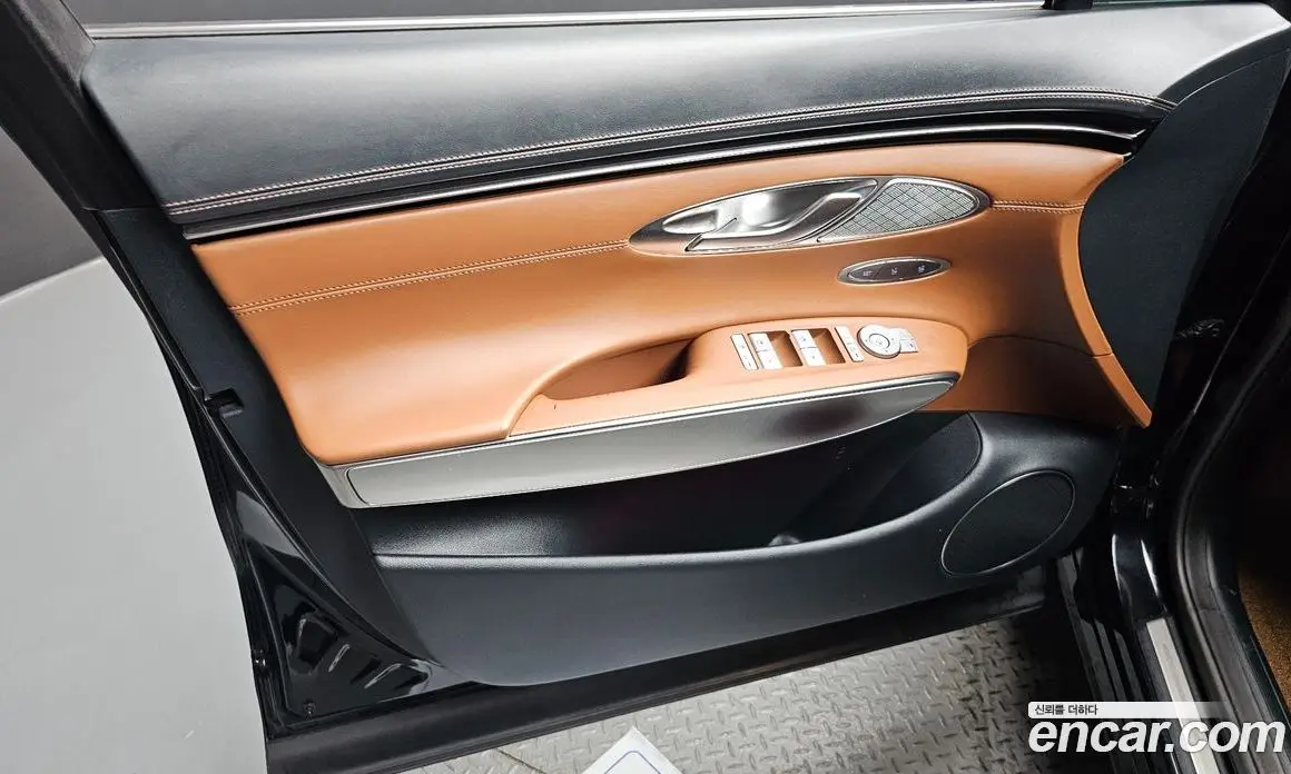 Genesis GV70 2021 2.2 автомат (гидро), фото 14