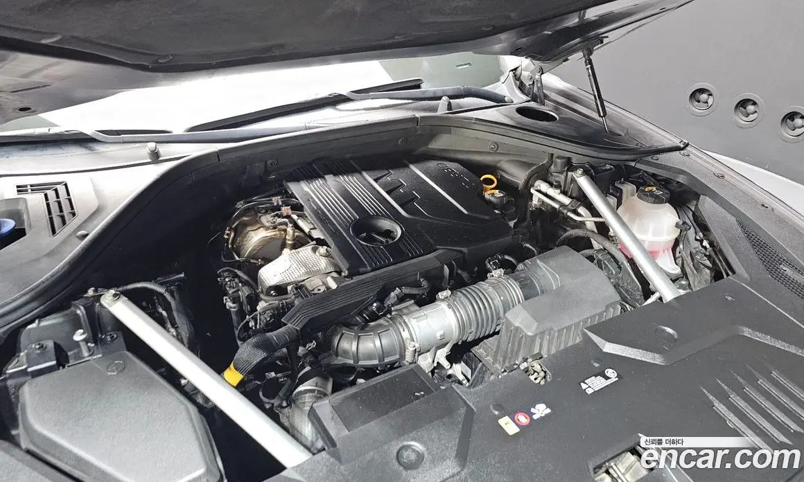 Genesis GV70 2021 2.2 автомат (гидро), фото 6