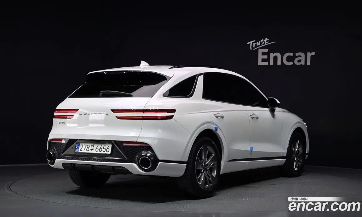 Genesis GV70 2022 2.5 автомат (гидро), фото 2 Genesis GV70 2022 2.5 автомат (гидро), фото 2