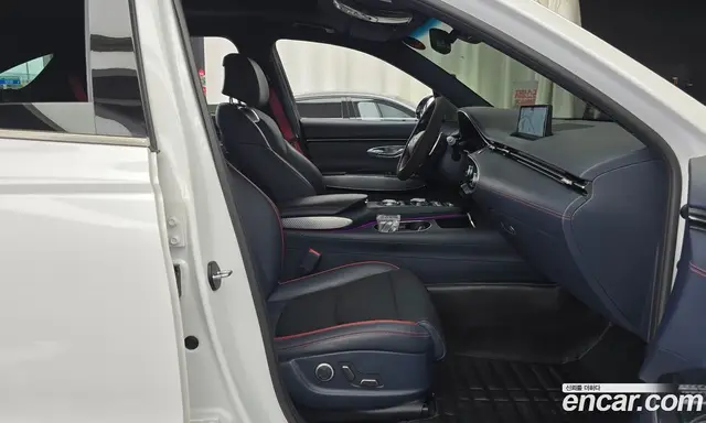 Genesis GV70 2022 2.5 автомат (гидро), миниатюра 11 Genesis GV70 2022 2.5 автомат (гидро), миниатюра 11
