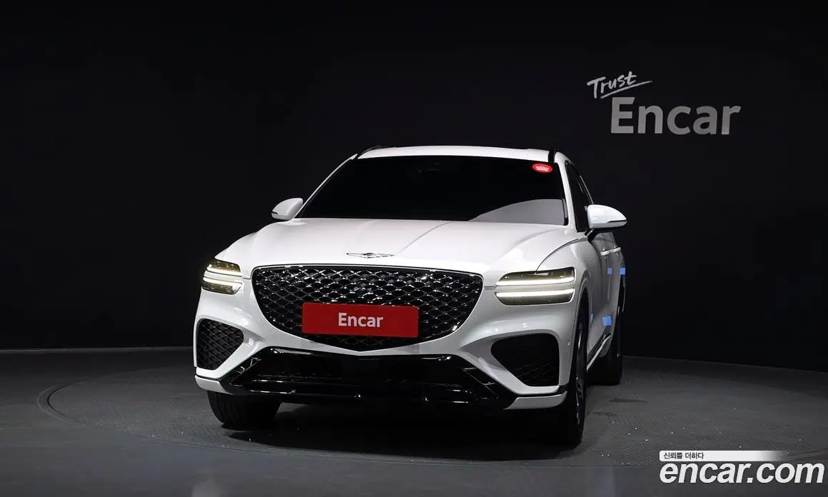 Genesis GV70 2022 2.5 автомат (гидро), фото 3 Genesis GV70 2022 2.5 автомат (гидро), фото 3