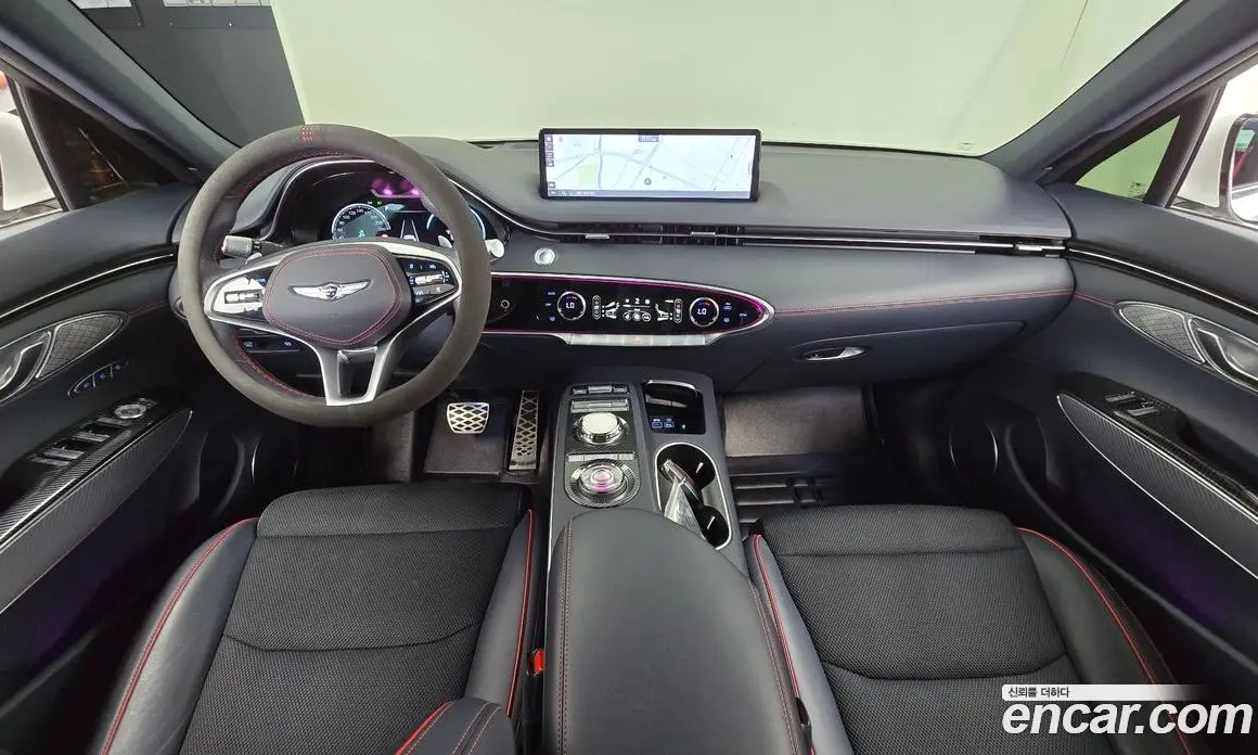 Genesis GV70 2022 2.5 автомат (гидро), фото 7 Genesis GV70 2022 2.5 автомат (гидро), фото 7