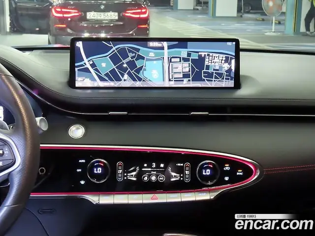 Genesis GV70 2022 2.5 автомат (гидро), миниатюра 11