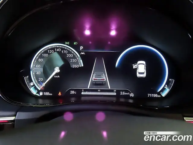 Genesis GV70 2022 2.5 автомат (гидро), миниатюра 9