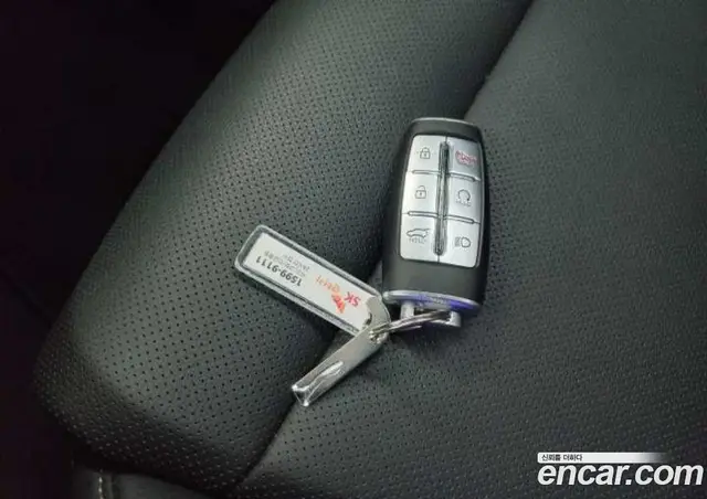 Genesis GV70 2023 2.2 автомат (гидро), миниатюра 8 Genesis GV70 2023 2.2 автомат (гидро), миниатюра 8