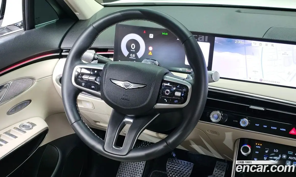 Genesis GV70 2024 2.5 автомат (гидро), фото 13 Genesis GV70 2024 2.5 автомат (гидро), фото 13