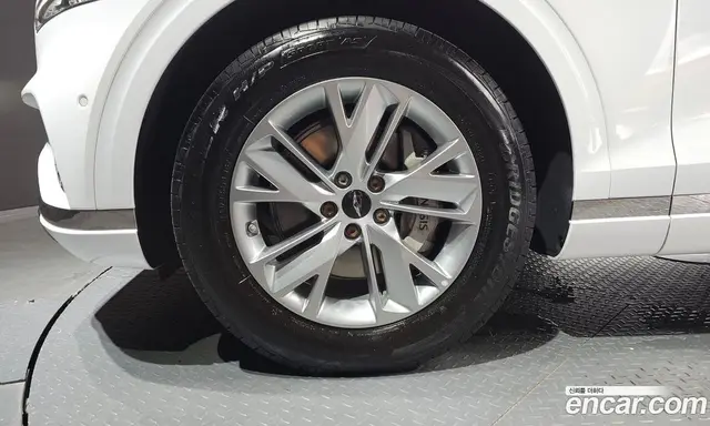 Genesis GV70 2024 2.5 автомат (гидро), миниатюра 5 Genesis GV70 2024 2.5 автомат (гидро), миниатюра 5