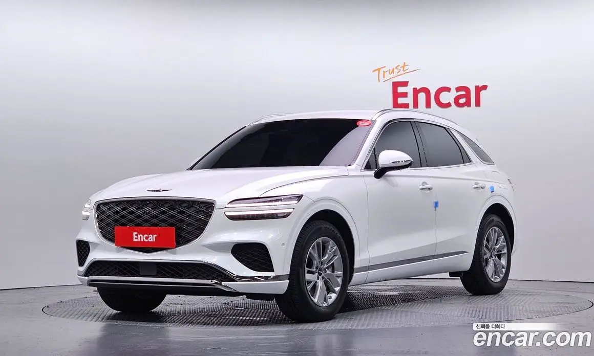 Genesis GV70 2024 2.5 автомат (гидро), фото 1 Genesis GV70 2024 2.5 автомат (гидро), фото 1