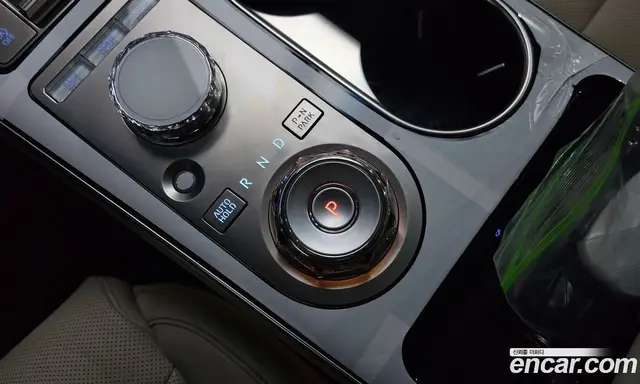 Genesis GV70 2024 2.5 автомат (гидро), миниатюра 9 Genesis GV70 2024 2.5 автомат (гидро), миниатюра 9