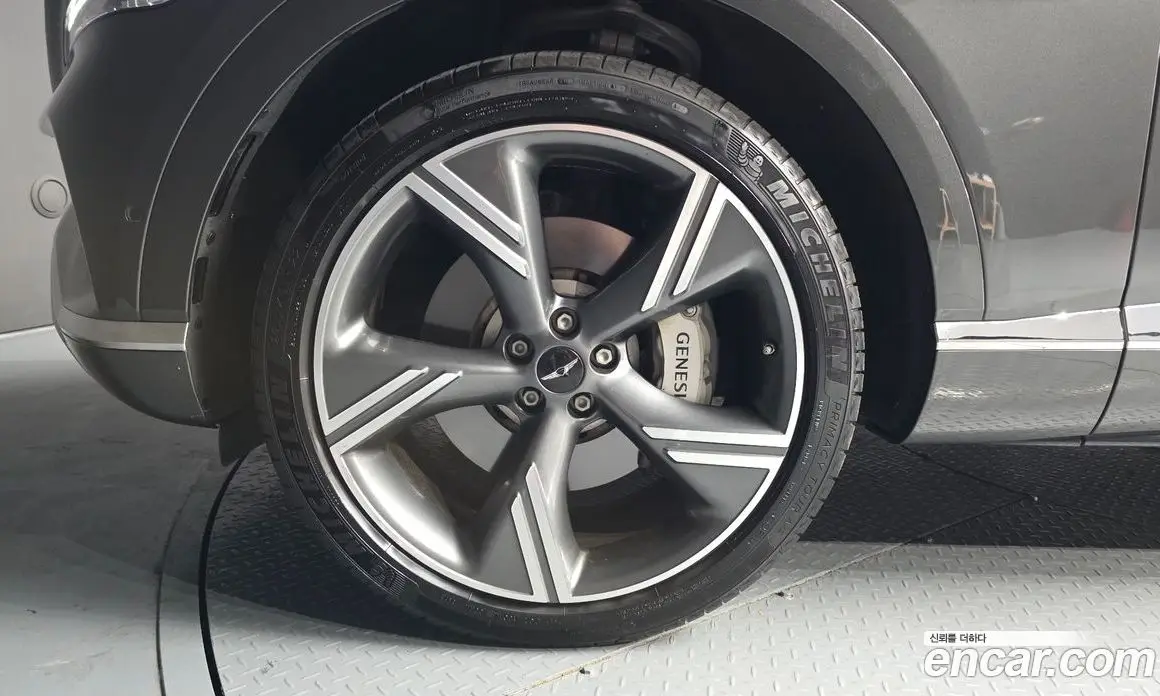 Genesis GV80 2024 2.5 автомат (гидро), фото 5 Genesis GV80 2024 2.5 автомат (гидро), фото 5