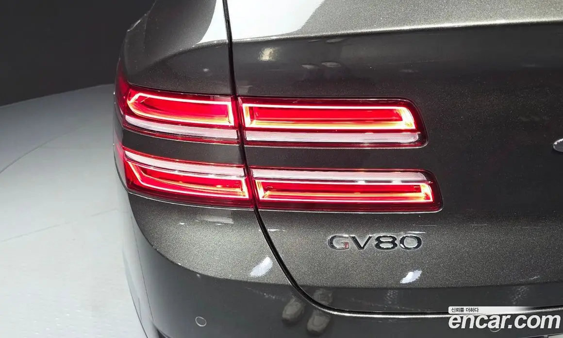 Genesis GV80 2024 2.5 автомат (гидро), фото 9 Genesis GV80 2024 2.5 автомат (гидро), фото 9