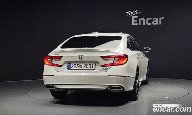 Honda Accord 2018 2.0 автомат (гидро), миниатюра 4
