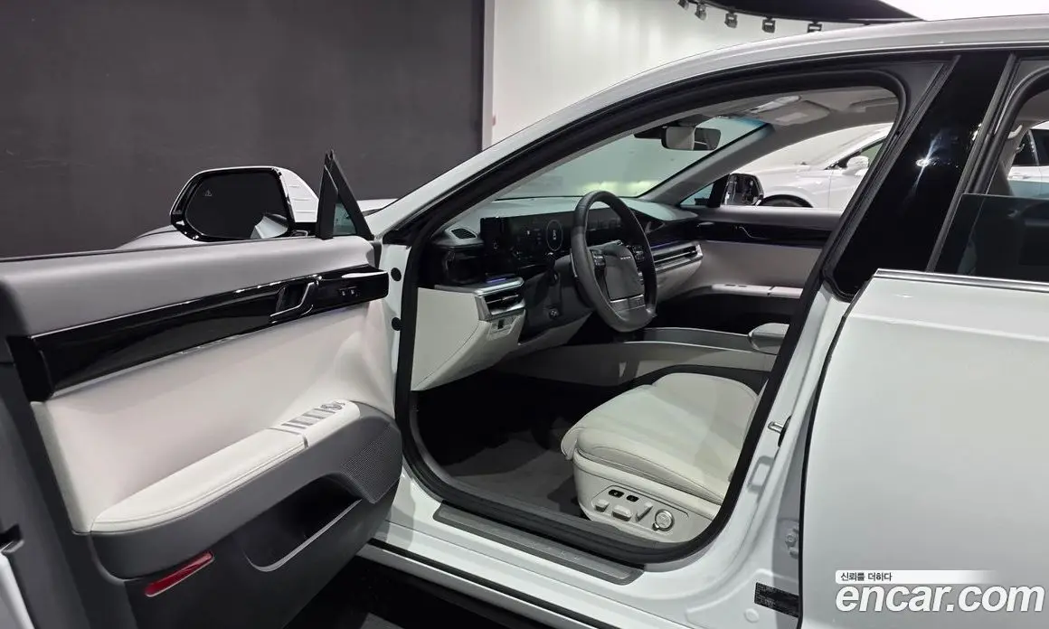 Hyundai Grandeur 2023 1.6 автомат (гидро), фото 13 Hyundai Grandeur 2023 1.6 автомат (гидро), фото 13