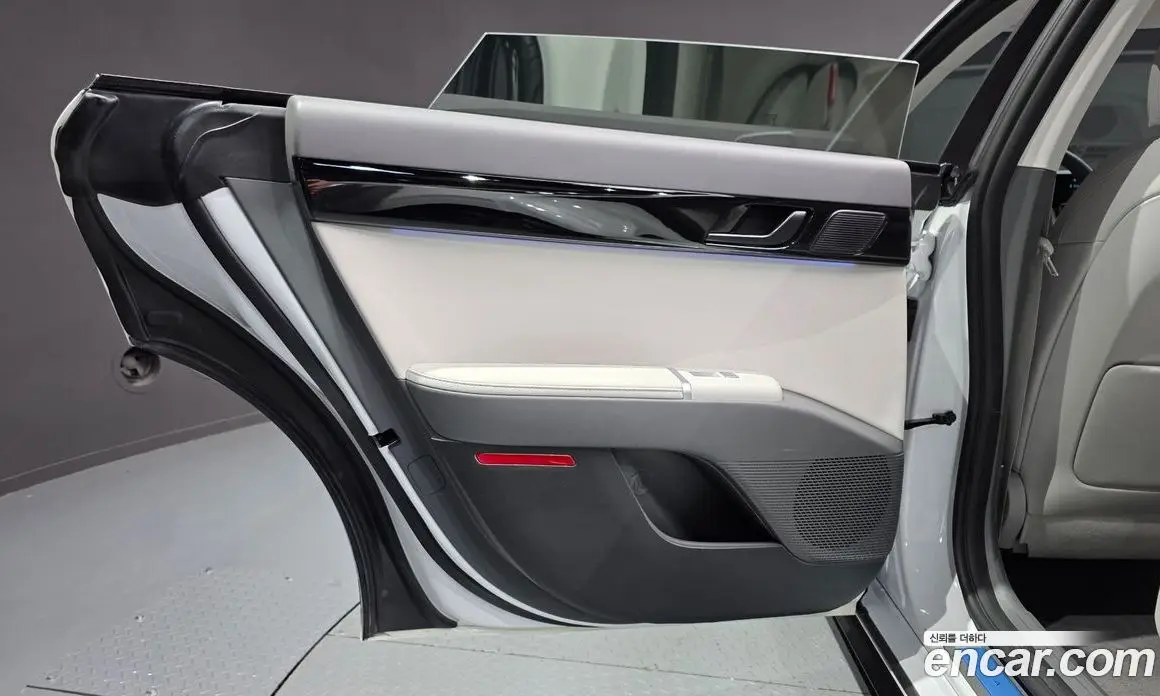 Hyundai Grandeur 2023 1.6 автомат (гидро), фото 15 Hyundai Grandeur 2023 1.6 автомат (гидро), фото 15
