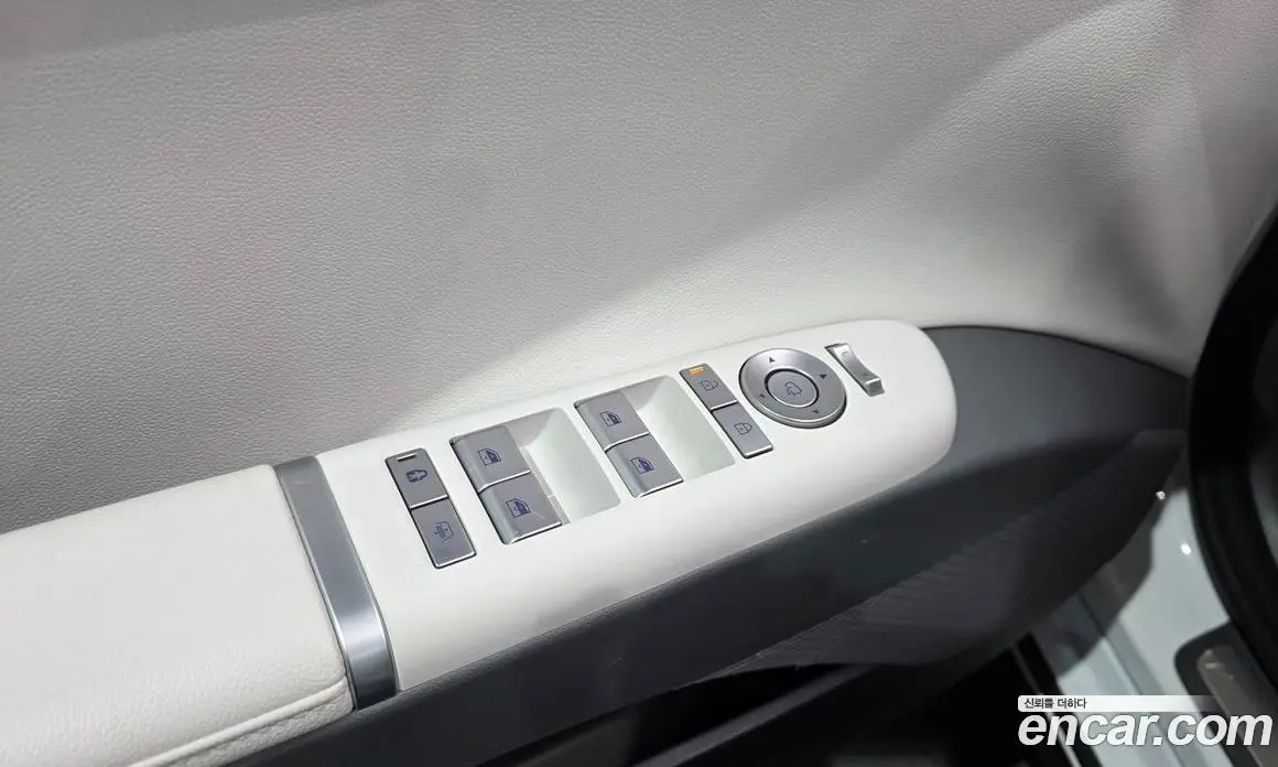 Hyundai Grandeur 2023 1.6 автомат (гидро), фото 28 Hyundai Grandeur 2023 1.6 автомат (гидро), фото 28