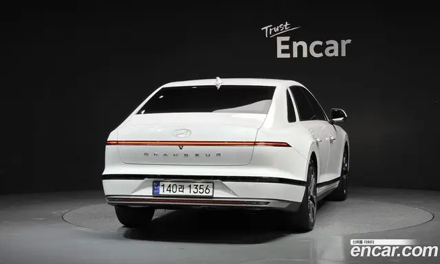 Hyundai Grandeur 2023 1.6 автомат (гидро), миниатюра 4 Hyundai Grandeur 2023 1.6 автомат (гидро), миниатюра 4