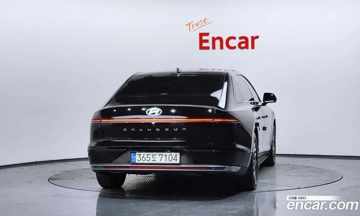 Hyundai Grandeur 2023 1.6 автомат (гидро), фото 4 Hyundai Grandeur 2023 1.6 автомат (гидро), фото 4