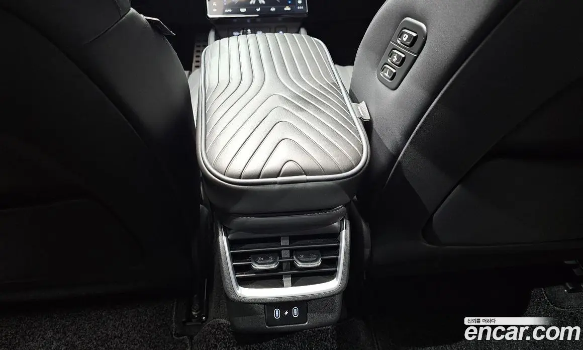 Hyundai Grandeur 2026 1.6 автомат (гидро), фото 33 Hyundai Grandeur 2026 1.6 автомат (гидро), фото 33