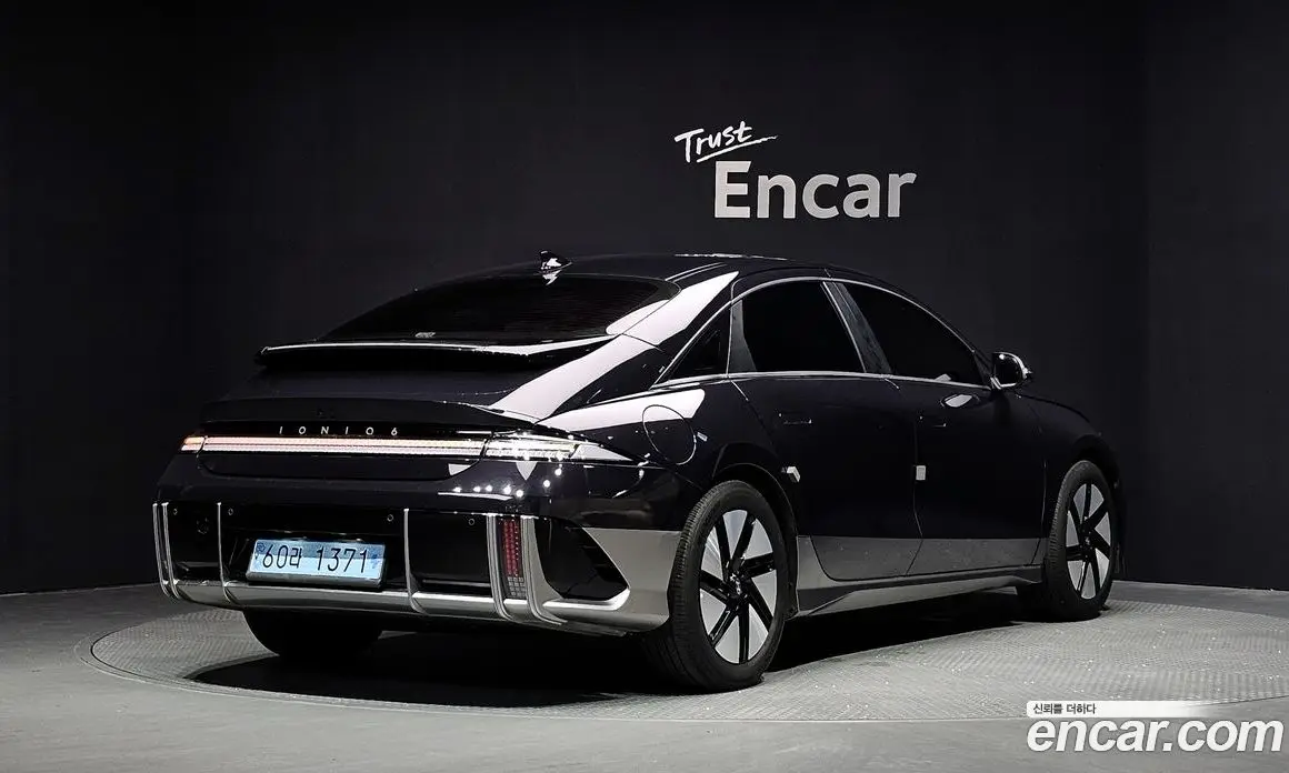 Hyundai Ioniq 6 2023 0.1 автомат (гидро), фото 2 Hyundai Ioniq 6 2023 0.1 автомат (гидро), фото 2