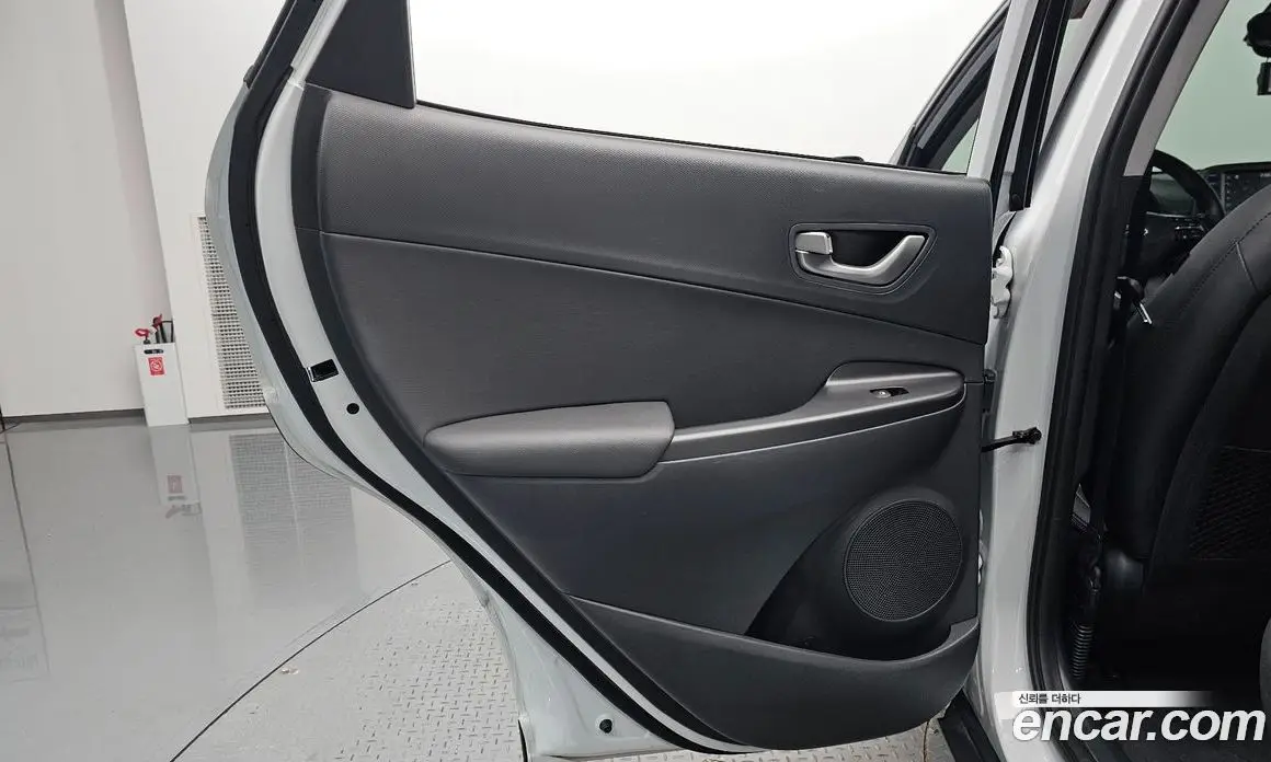 Hyundai Kona 2020 1.6 автомат (гидро), фото 14 Hyundai Kona 2020 1.6 автомат (гидро), фото 14
