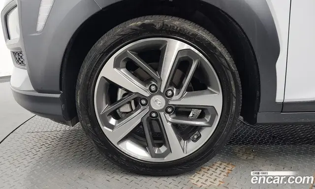 Hyundai Kona 2020 1.6 автомат (гидро), миниатюра 4 Hyundai Kona 2020 1.6 автомат (гидро), миниатюра 4