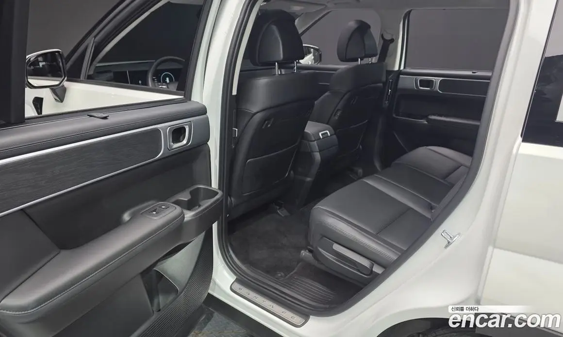 Hyundai Santa Fe 2024 1.6 автомат (гидро), фото 18
