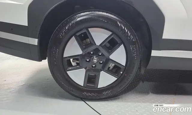 Hyundai Santa Fe 2024 1.6 автомат (гидро), миниатюра 5