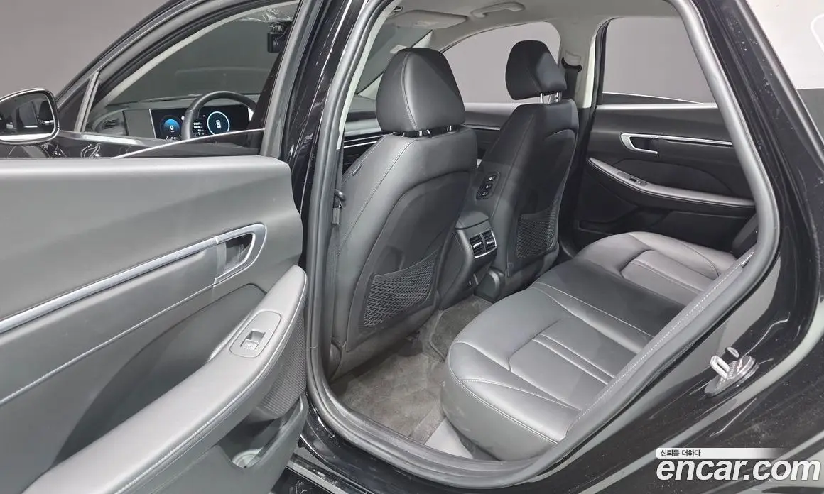 Hyundai Sonata 2025 2.0 автомат (гидро), фото 18 Hyundai Sonata 2025 2.0 автомат (гидро), фото 18