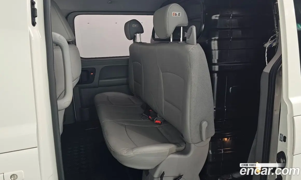 Hyundai Starex 2019 2.5 автомат (гидро), фото 12 Hyundai Starex 2019 2.5 автомат (гидро), фото 12