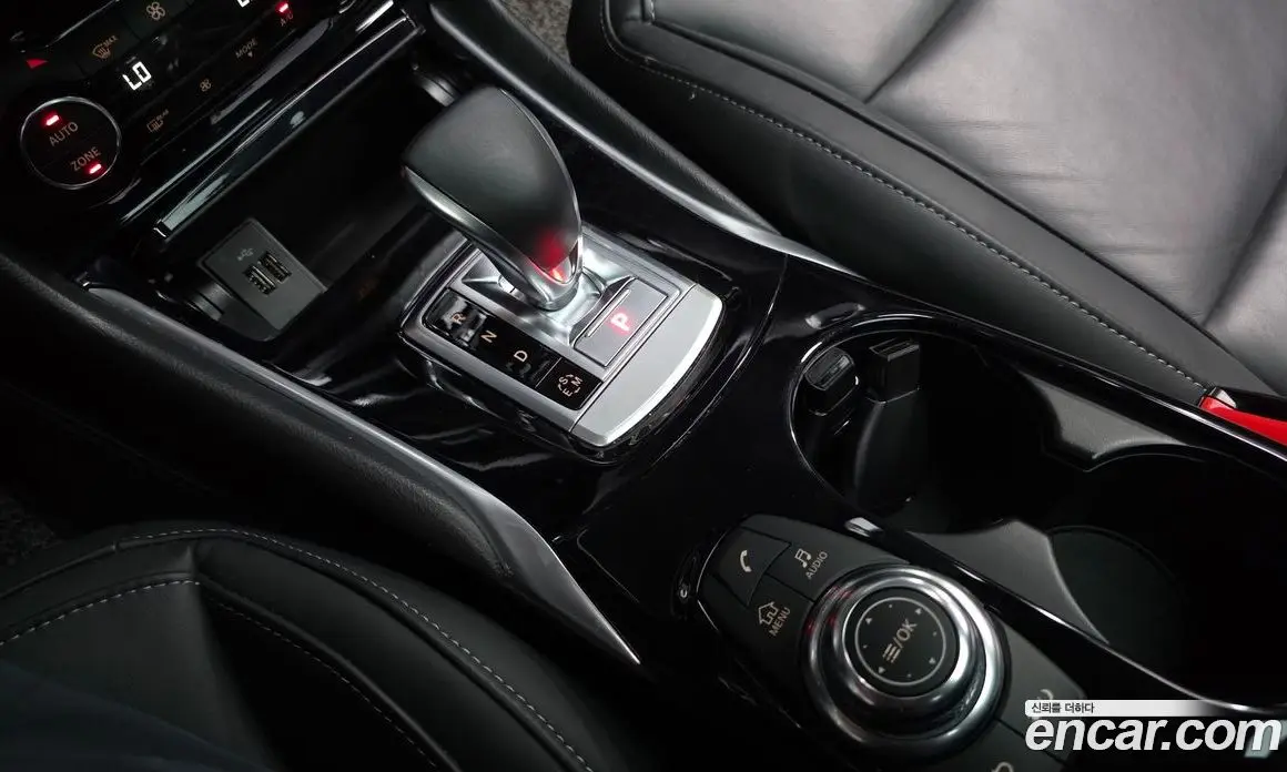 Infiniti Q30 2019 2.0 автомат (гидро), фото 12