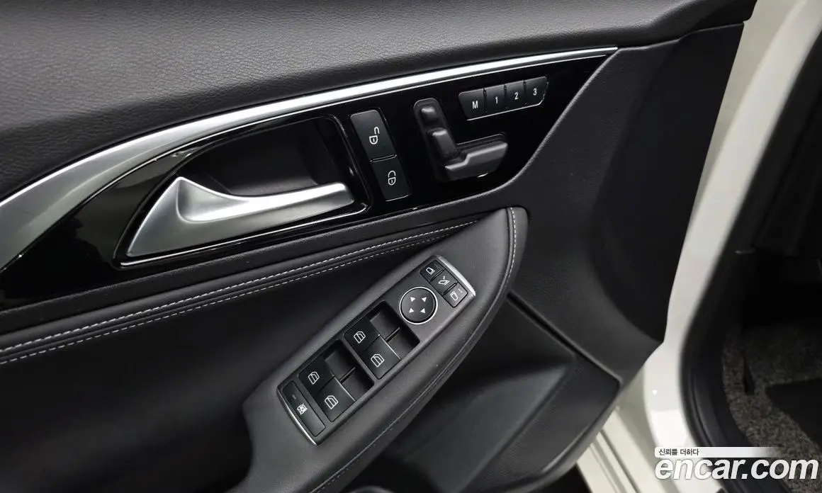 Infiniti Q30 2019 2.0 автомат (гидро), фото 31