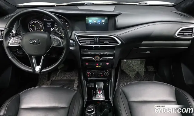 Infiniti Q30 2019 2.0 автомат (гидро), миниатюра 10