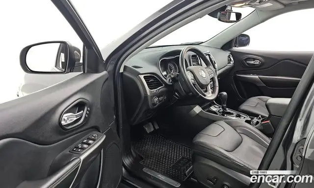 Jeep Cherokee 2021 2.4 автомат (гидро), миниатюра 11 Jeep Cherokee 2021 2.4 автомат (гидро), миниатюра 11