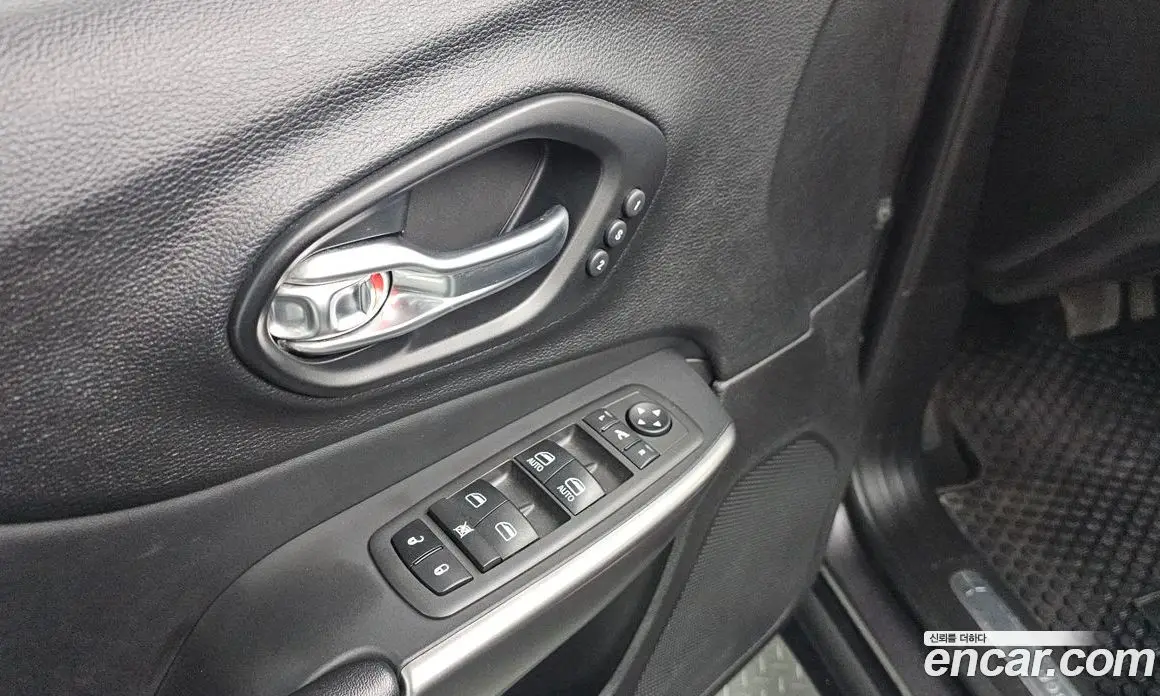 Jeep Cherokee 2021 2.4 автомат (гидро), фото 17 Jeep Cherokee 2021 2.4 автомат (гидро), фото 17