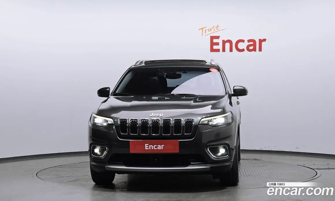 Jeep Cherokee 2021 2.4 автомат (гидро), фото 3 Jeep Cherokee 2021 2.4 автомат (гидро), фото 3