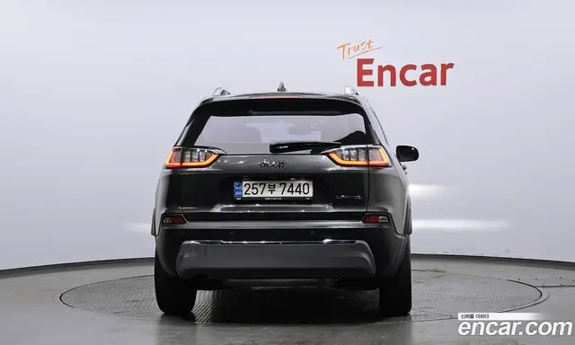 Jeep Cherokee 2021 2.4 автомат (гидро), миниатюра 4 Jeep Cherokee 2021 2.4 автомат (гидро), миниатюра 4