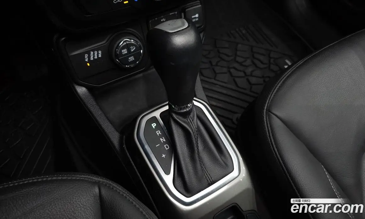 Jeep Renegade 2019 2.0 автомат (гидро), фото 12 Jeep Renegade 2019 2.0 автомат (гидро), фото 12